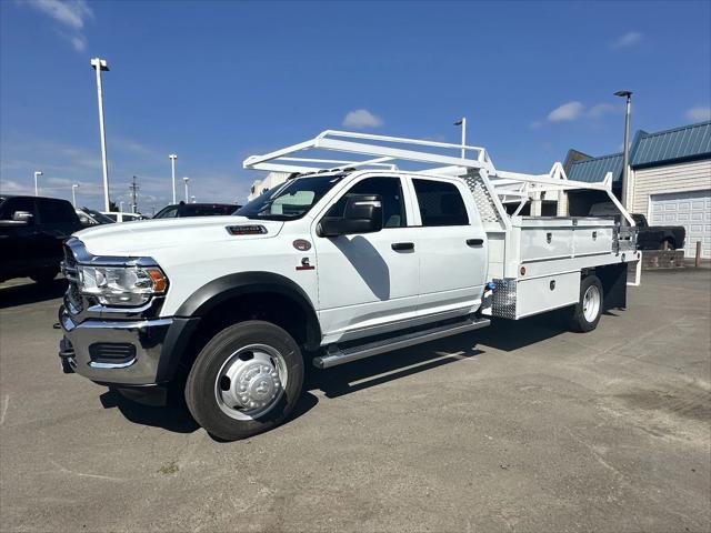 2024 RAM Ram 5500 Chassis Cab RAM 5500 TRADESMAN CHASSIS CREW CAB 4X4 84 CA