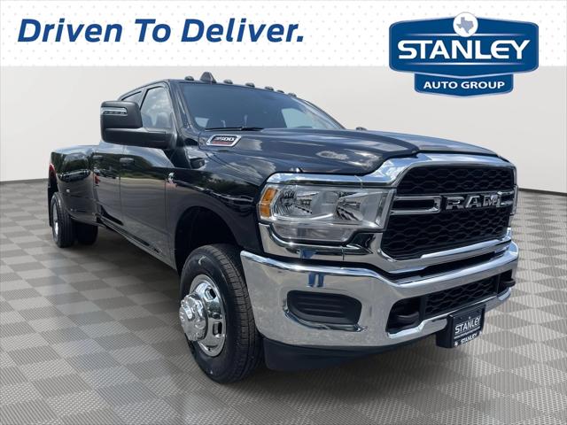 2024 RAM Ram 3500 RAM 3500 TRADESMAN CREW CAB 4X4 8 BOX