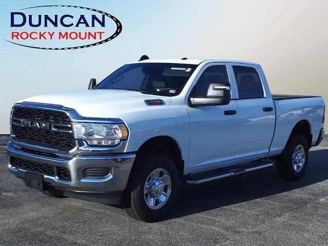 2024 RAM 2500 Tradesman Crew Cab 4x4 64 Box