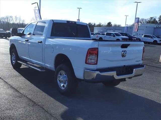 2024 RAM 2500 Tradesman Crew Cab 4x4 64 Box