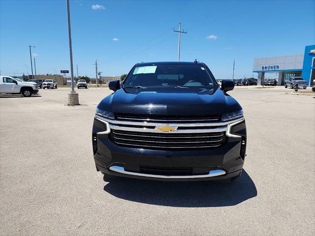 2023 Chevrolet Suburban 4WD LT