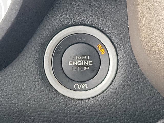 2020 Ram 1500 Laramie Crew Cab 4x4 5'7" Box