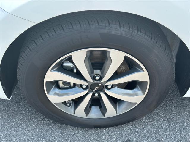 2023 Kia Rio S