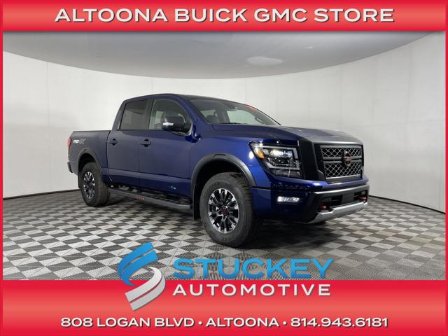 2024 Nissan TITAN Crew Cab PRO-4X 4x4