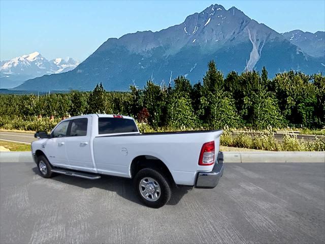 2022 RAM 2500 Big Horn Crew Cab 4x4 8 Box