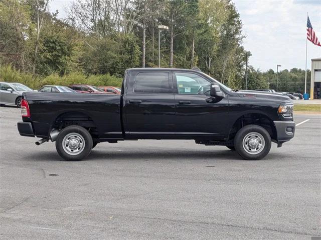 2023 RAM 2500 Tradesman Crew Cab 4x4 64 Box