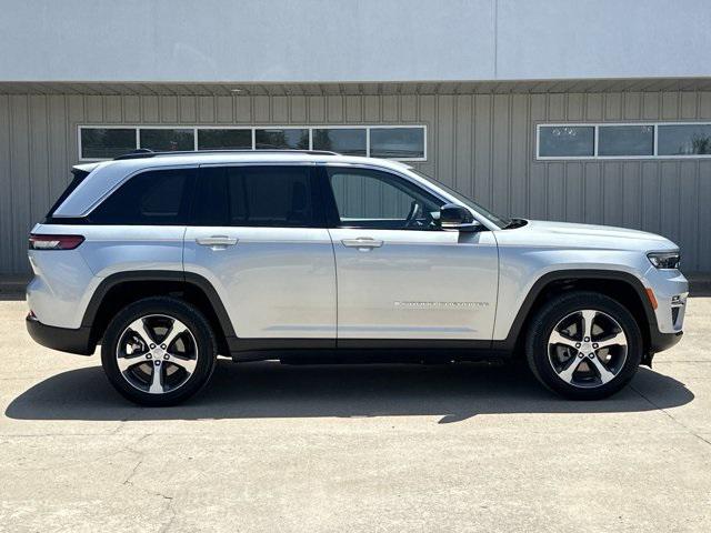 2022 Jeep Grand Cherokee 4xe Limited 4x4