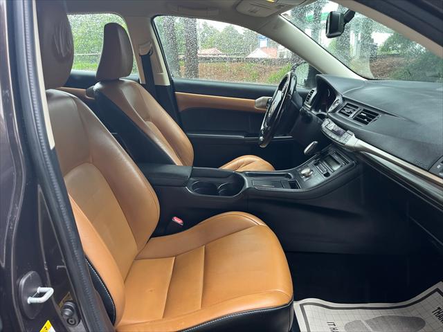 2016 Lexus CT 200h Unknown