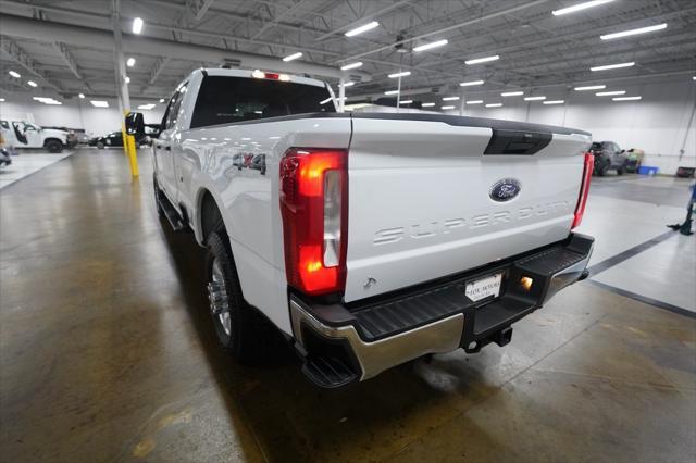 2023 Ford F-350 XLT