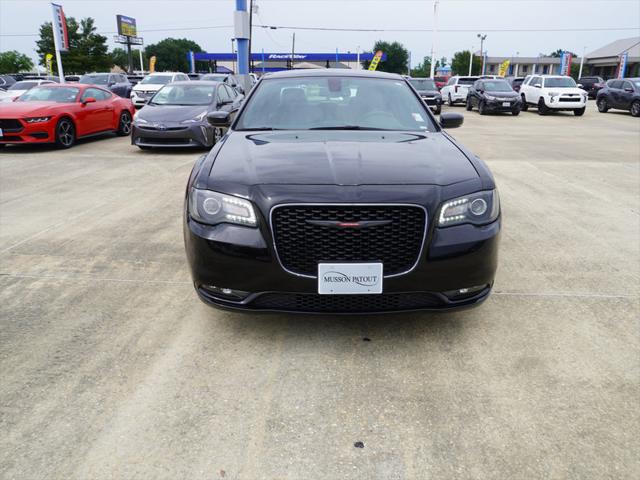 2022 Chrysler 300 S