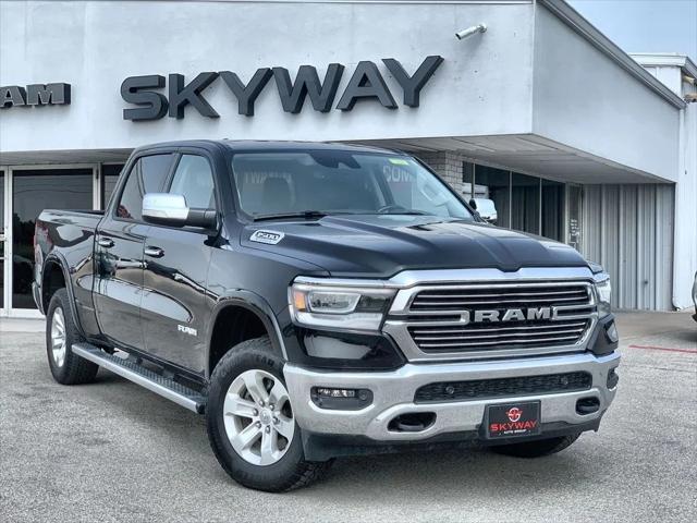 2022 RAM 1500 Laramie Crew Cab 4x4 64 Box