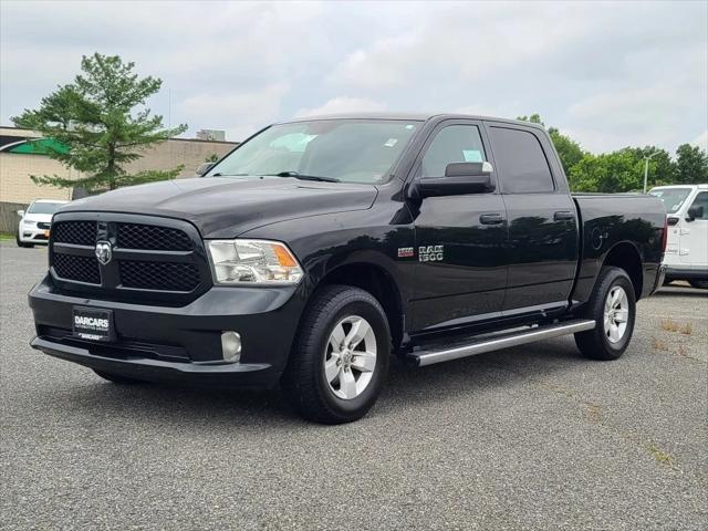 2017 RAM 1500 Express Crew Cab 4x4 57 Box