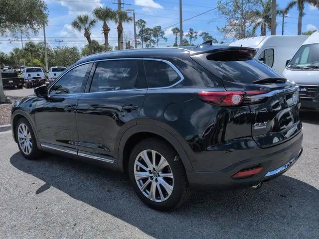2021 Mazda CX-9 Signature