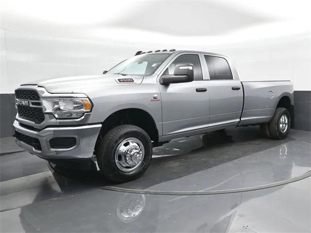 2024 RAM Ram 3500 RAM 3500 TRADESMAN CREW CAB 4X4 8 BOX