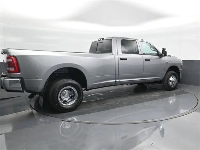 2024 RAM Ram 3500 RAM 3500 TRADESMAN CREW CAB 4X4 8 BOX