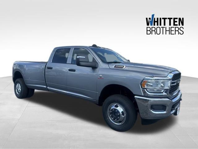 2024 RAM Ram 3500 RAM 3500 TRADESMAN CREW CAB 4X4 8 BOX