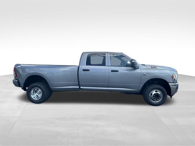 2024 RAM Ram 3500 RAM 3500 TRADESMAN CREW CAB 4X4 8 BOX