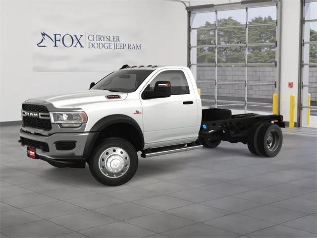 2024 RAM Ram 5500 Chassis Cab RAM 5500 TRADESMAN CHASSIS REGULAR CAB 4X4 84 CA 2024 RAM Ram 5500 Chassis Cab RAM 5500 TRADESMAN CHASSIS REGULAR CAB 4X4 84 CA