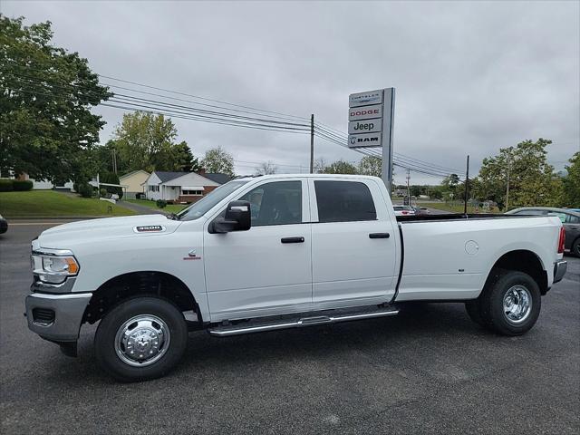 2024 RAM Ram 3500 RAM 3500 TRADESMAN CREW CAB 4X4 8 BOX