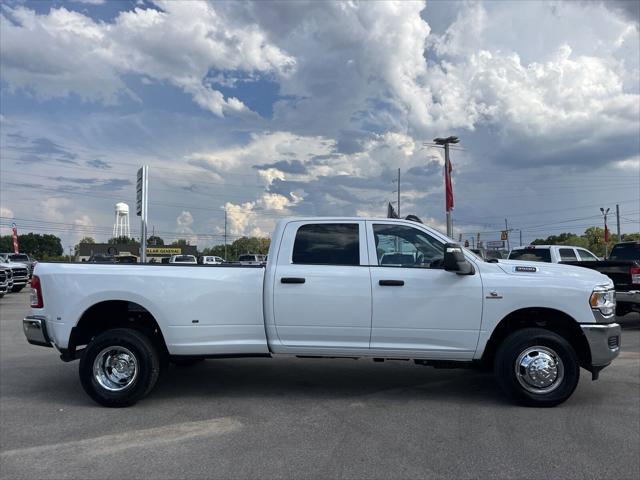 2024 RAM Ram 3500 RAM 3500 TRADESMAN CREW CAB 4X4 8 BOX