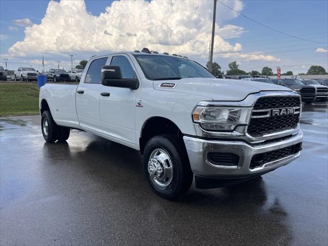 2024 RAM Ram 3500 RAM 3500 TRADESMAN CREW CAB 4X4 8 BOX