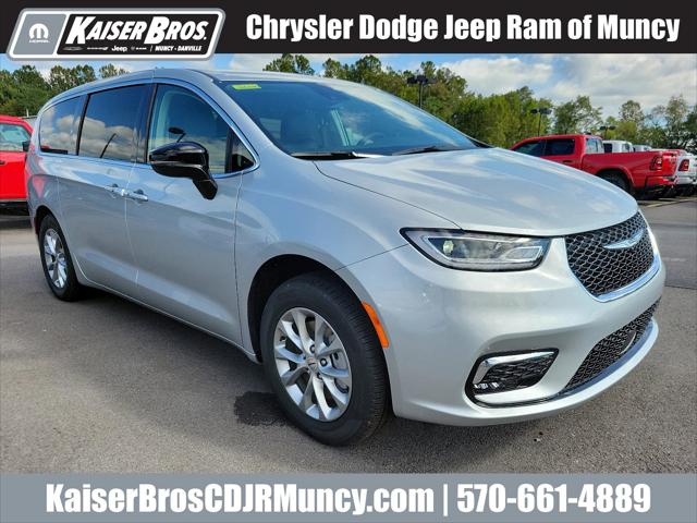 2024 Chrysler Pacifica PACIFICA TOURING L AWD