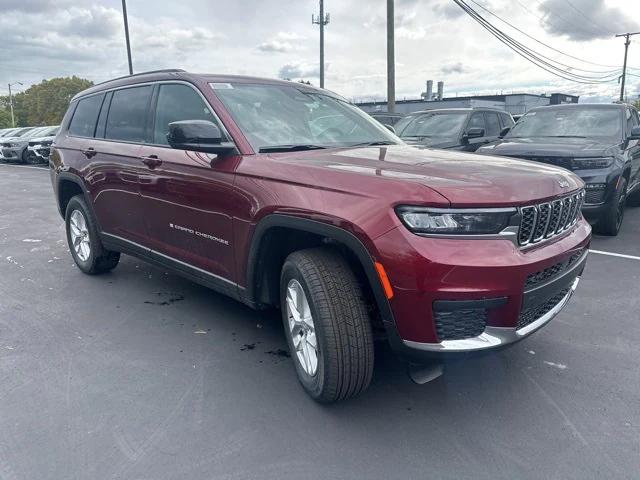 2024 Jeep Grand Cherokee GRAND CHEROKEE L LAREDO X 4X4