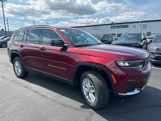 2024 Jeep Grand Cherokee GRAND CHEROKEE L LAREDO X 4X4