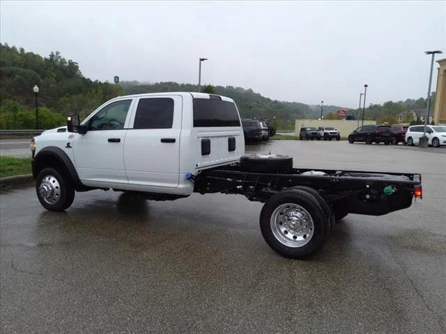 2024 RAM Ram 5500 Chassis Cab RAM 5500 TRADESMAN CHASSIS CREW CAB 4X4 60 CA