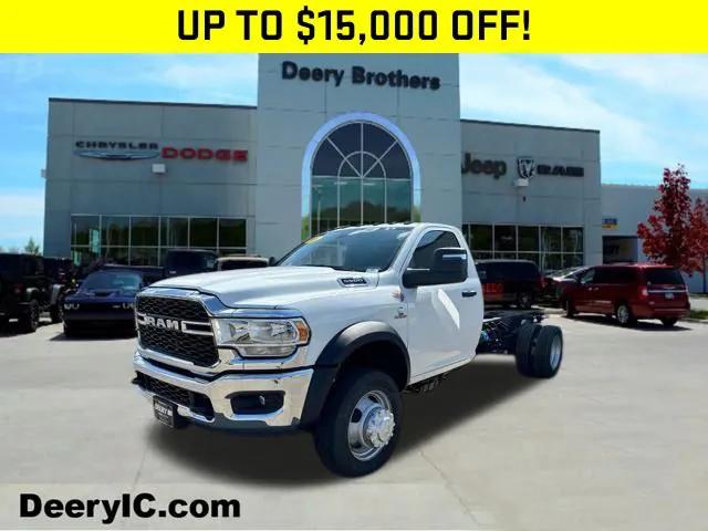 2024 RAM Ram 5500 Chassis Cab RAM 5500 TRADESMAN CHASSIS REGULAR CAB 4X4 84 CA