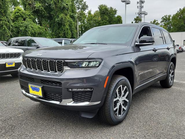 2024 Jeep Grand Cherokee GRAND CHEROKEE L LIMITED 4X4