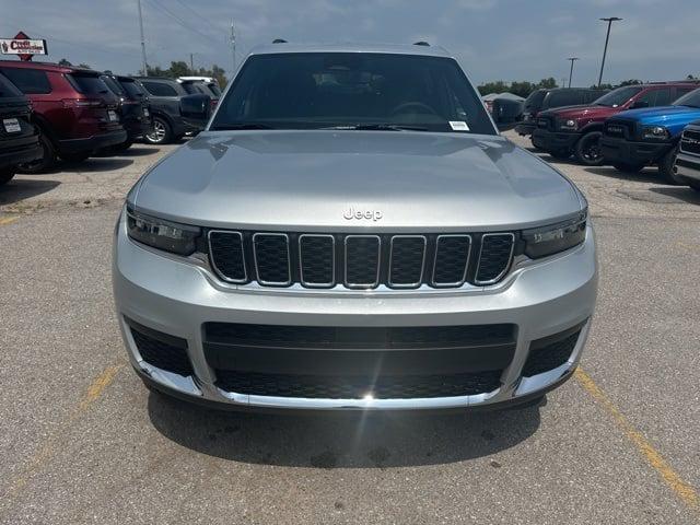 2024 Jeep Grand Cherokee GRAND CHEROKEE L LAREDO 4X4