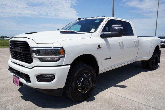 2024 RAM Ram 3500 RAM 3500 LARAMIE CREW CAB 4X4 8 BOX