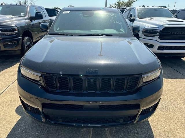 2024 Jeep Grand Cherokee GRAND CHEROKEE L LIMITED 4X2