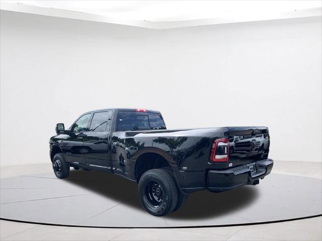 2024 RAM Ram 3500 RAM 3500 LARAMIE CREW CAB 4X4 8 BOX