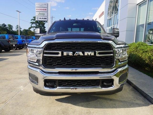 2024 RAM Ram 3500 RAM 3500 TRADESMAN CREW CAB 4X4 8 BOX