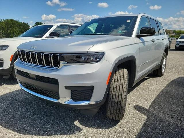 2024 Jeep Grand Cherokee GRAND CHEROKEE L LAREDO 4X4