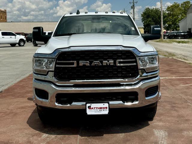 2024 RAM Ram 3500 RAM 3500 TRADESMAN CREW CAB 4X4 8 BOX