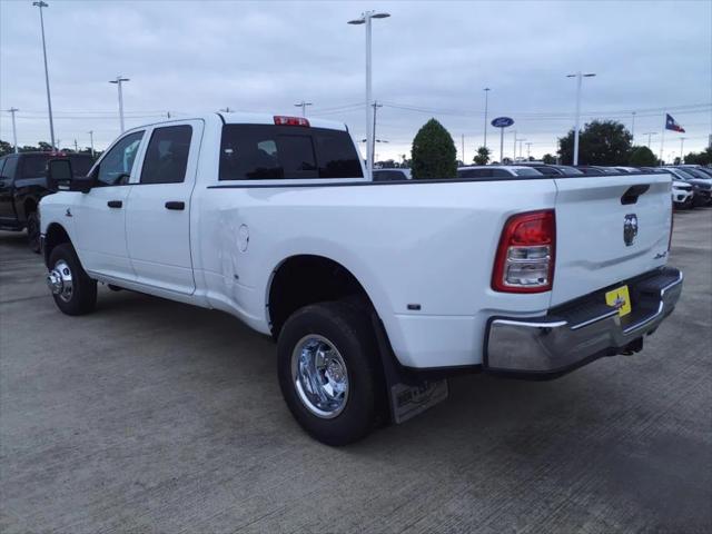 2024 RAM Ram 3500 RAM 3500 TRADESMAN CREW CAB 4X4 8 BOX