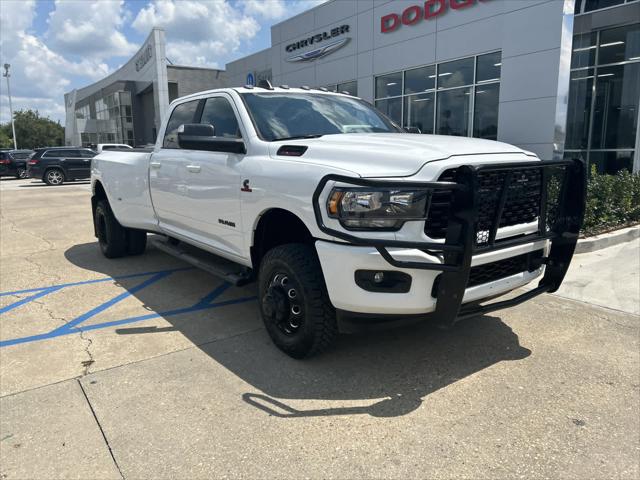 2022 RAM 3500 Big Horn Crew Cab 4x4 8 Box