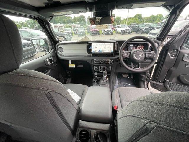 2024 Jeep Wrangler 4-Door Sport RHD 4x4