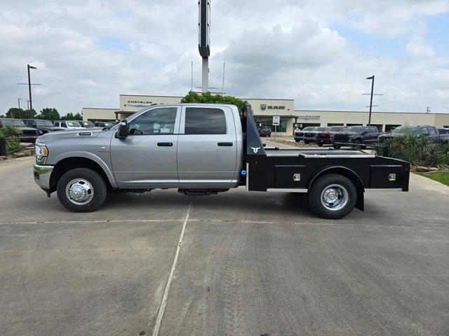 2024 RAM Ram 3500 Chassis Cab RAM 3500 TRADESMAN CREW CAB CHASSIS 4X4 60 CA