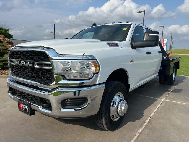 2024 RAM Ram 3500 Chassis Cab RAM 3500 TRADESMAN CREW CAB CHASSIS 4X4 60 CA
