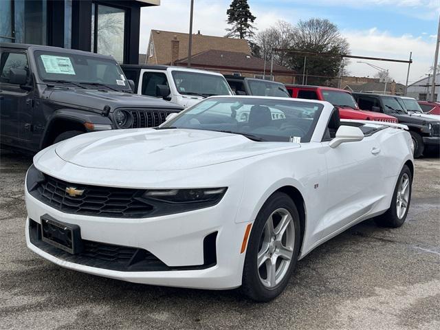 2023 Chevrolet Camaro RWD Convertible 1LT