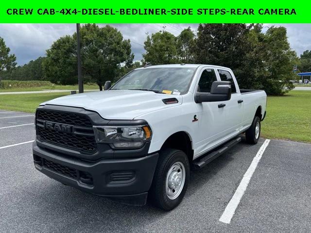 2024 RAM 2500 Tradesman Crew Cab 4x4 8 Box