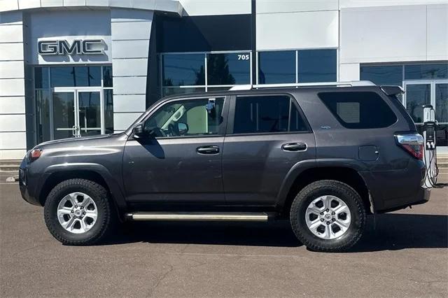 2017 Toyota 4Runner SR5