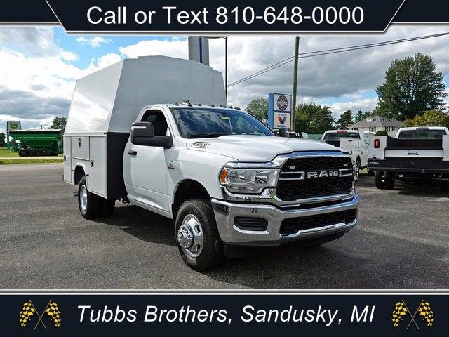 2024 RAM Ram 3500 Chassis Cab RAM 3500 TRADESMAN CHASSIS REGULAR CAB 4X4 60 CA