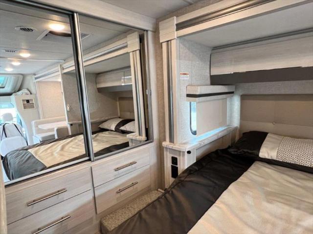 2024 Ford Transit Cutaway Unknown