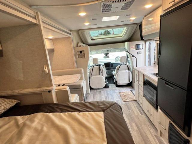 2024 Ford Transit Cutaway Unknown