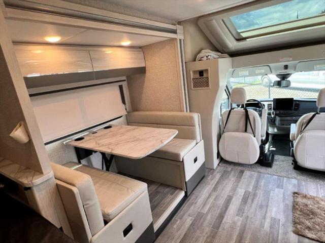 2024 Ford Transit Cutaway Unknown